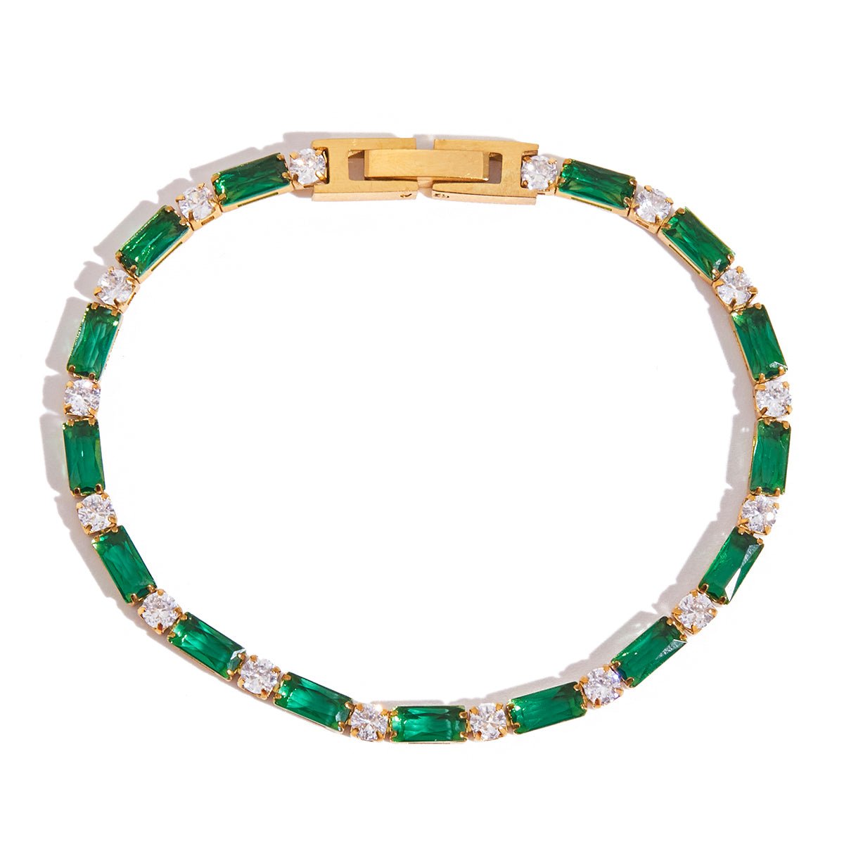 Alternating green and white gemstone bracelet flat lay


