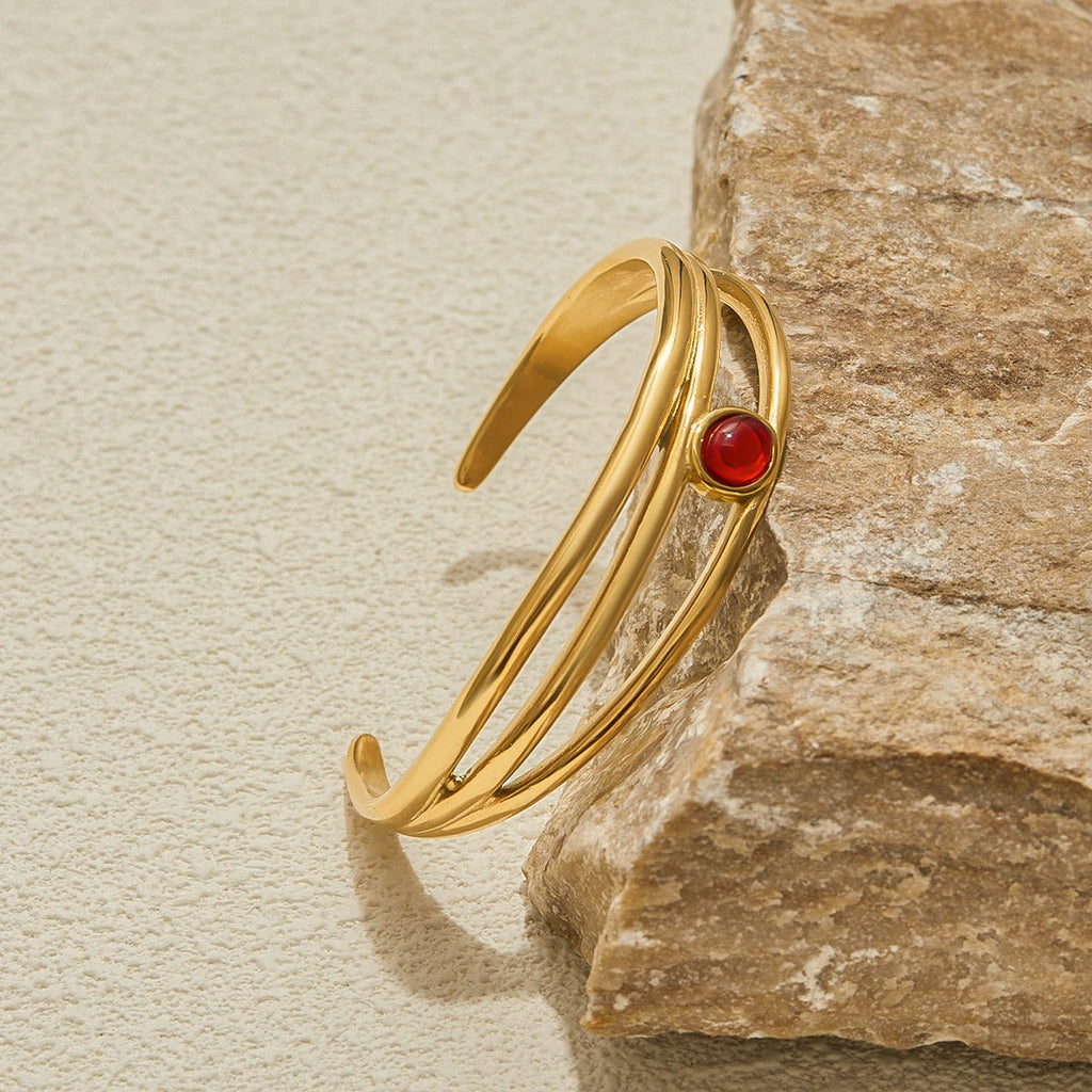 S925 silver base bracelet with gold plating and garnet