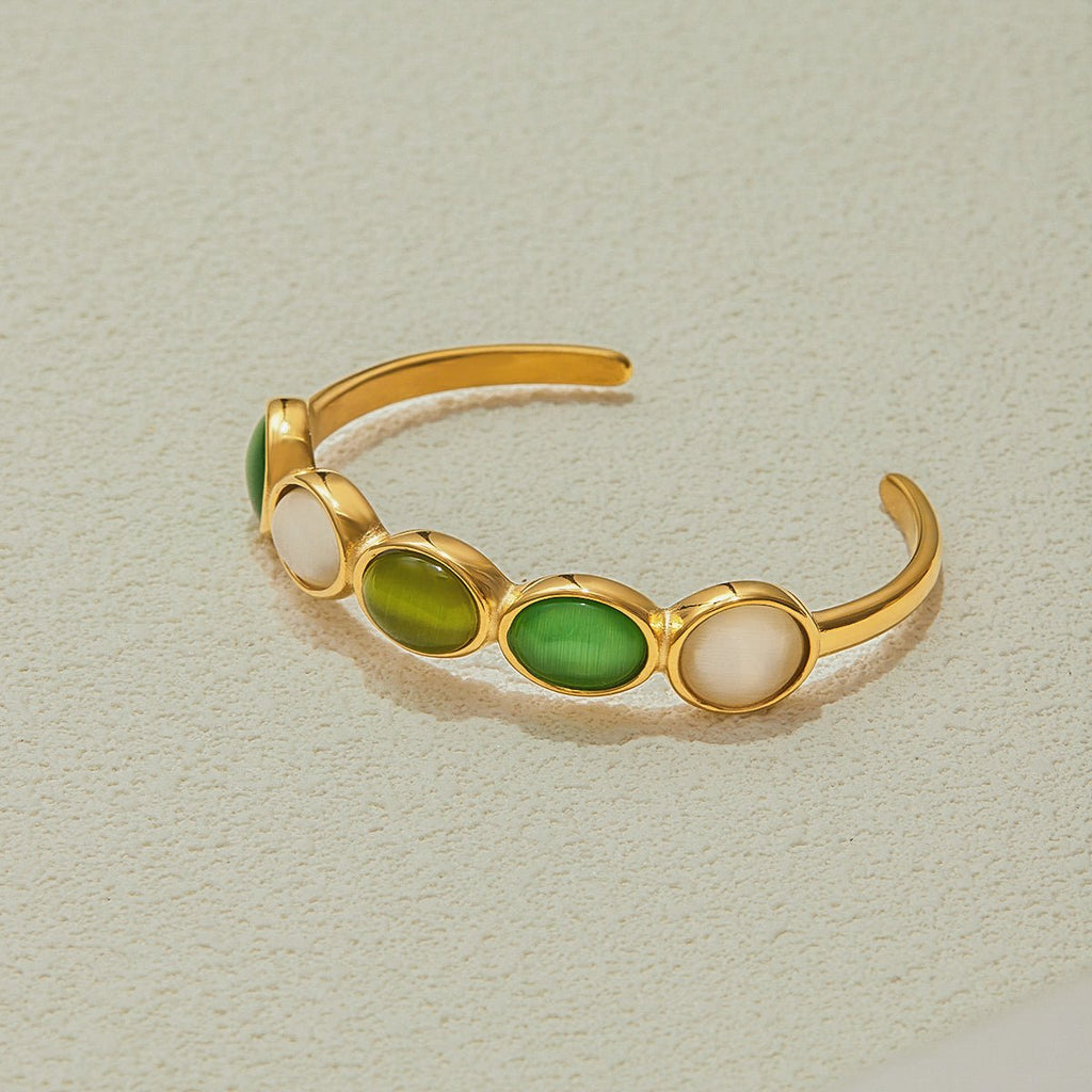 Green and pearl stone bracelet from California Collection
