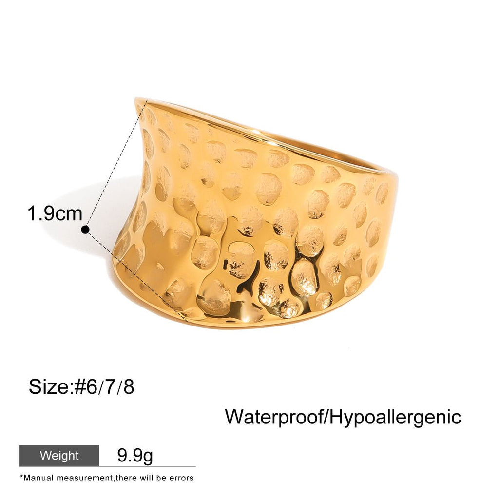 Gold ring with textured design on a white background, showing size, weight, and material information.