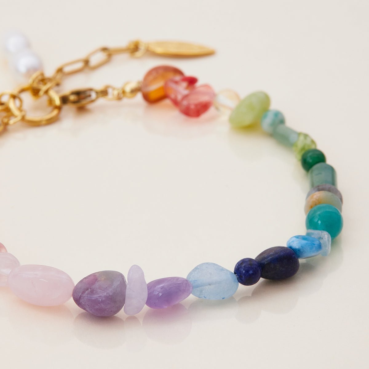 California Collection beaded bracelet with sun charm

