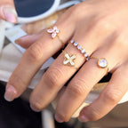 Non-tarnish adjustable chain ring in gold stainless steel with 1-year warranty.
