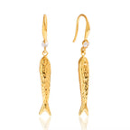 Sweat-proof gold jewelry for women perfect for gym and active lifestyles.