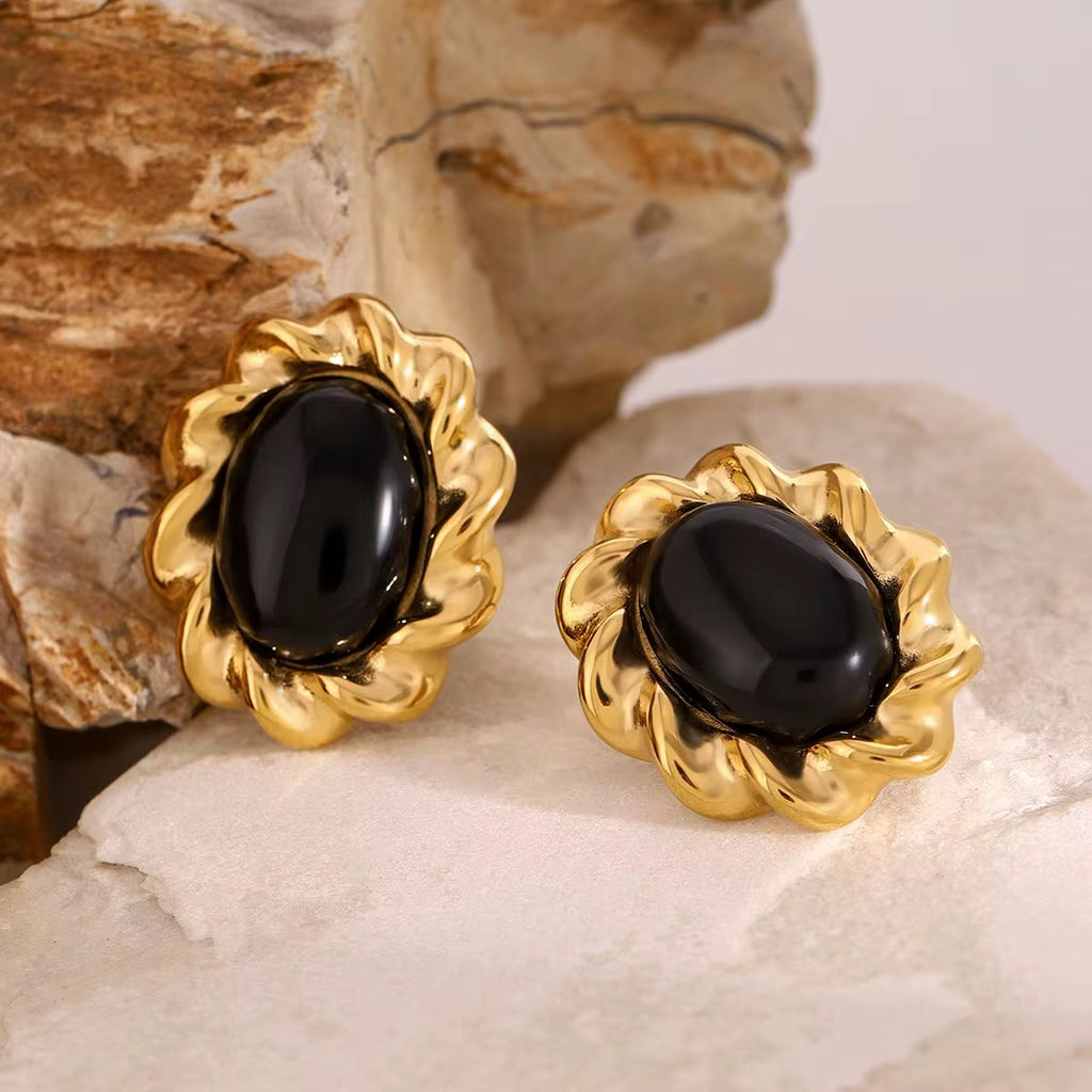 Onyx black vintage-style studs for women, tarnish-free and sweat-proof for daily wear.