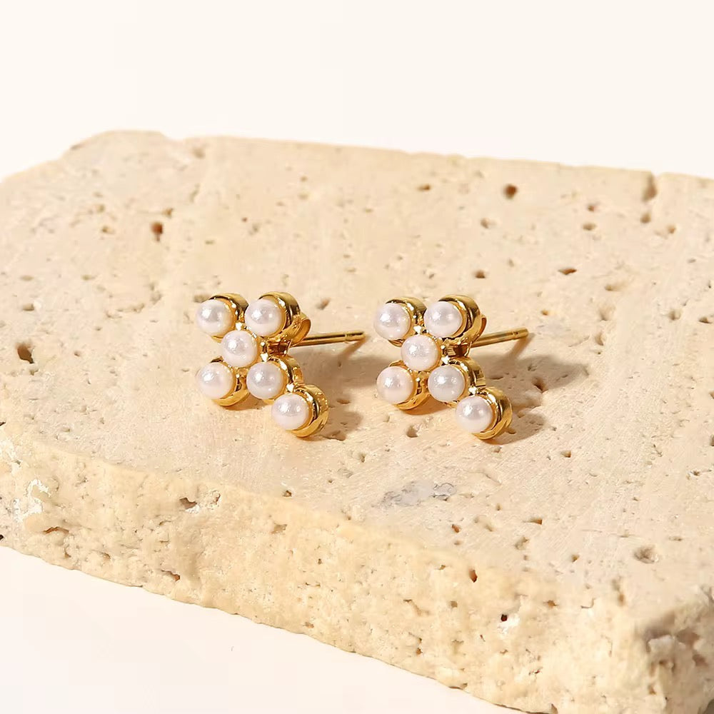 Technical drawing of Pearl Cross studs showing 1.3cm height and 1.0cm width.
