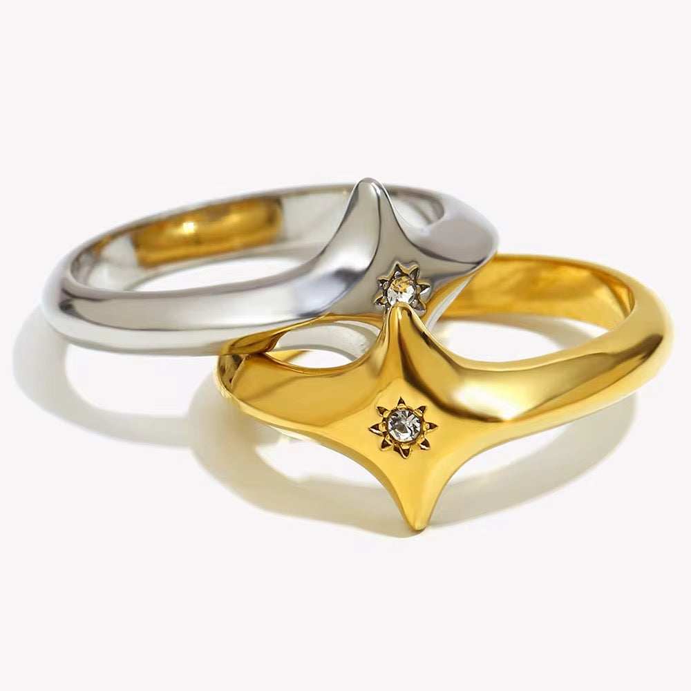 Hypoallergenic 316L stainless steel cosmic rings in both gold and silver color variants.