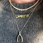 Elegant Gold Necklace with Lucky Pendant