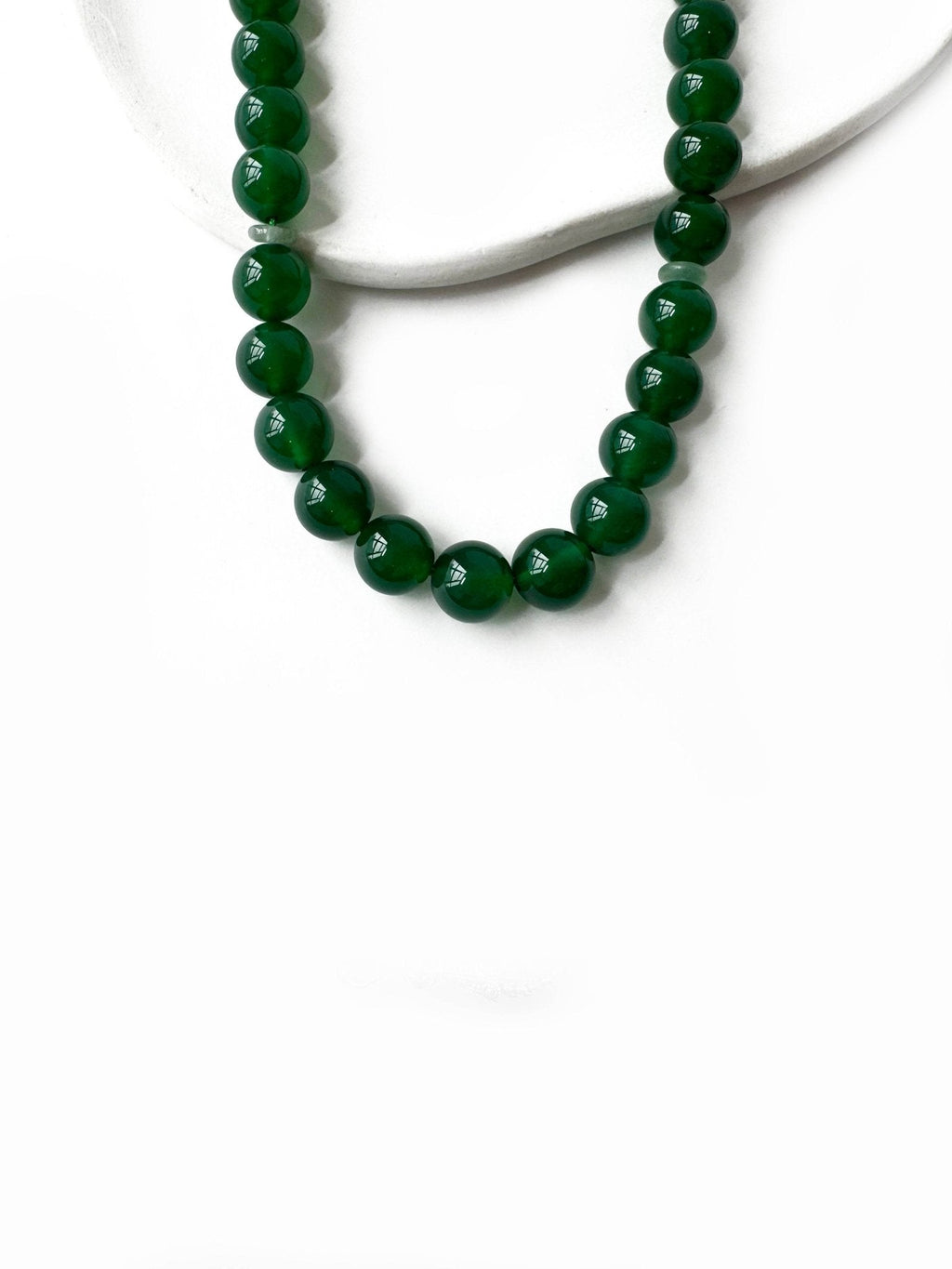 Elegant 33-bead green agate tasbih, ideal for Ramadan, Eid, or gifting occasions
