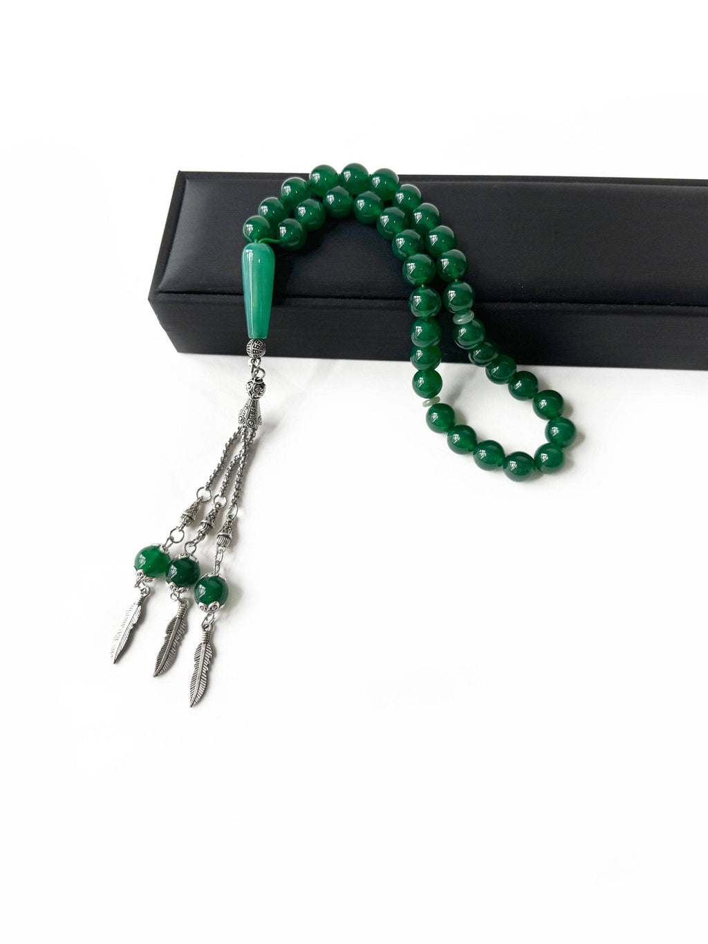 Luxury packaging for Yadman Emarati’s handcrafted green agate prayer beads