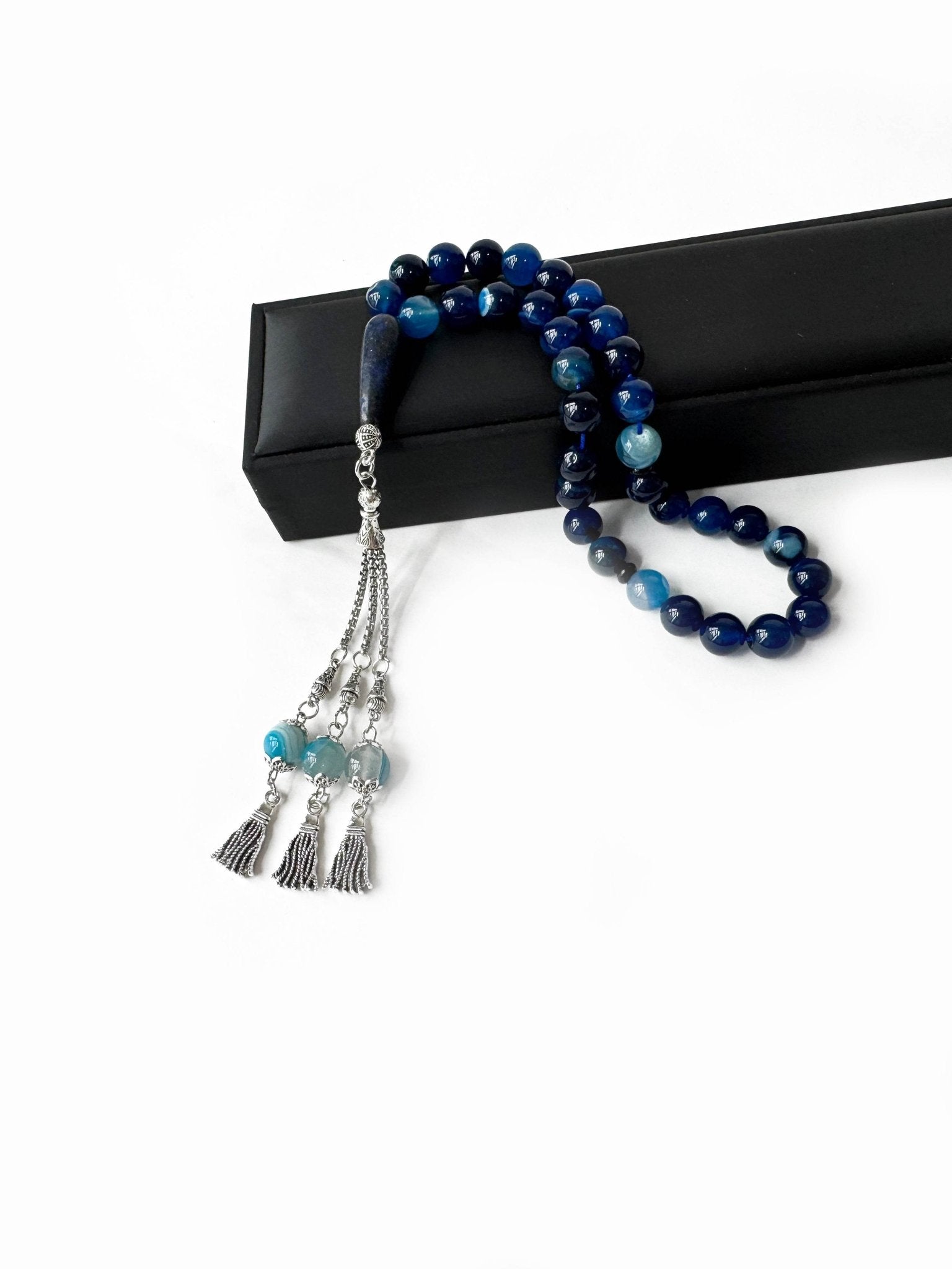 Spiritual Islamic gift with natural blue agate beads – handcrafted in UAE