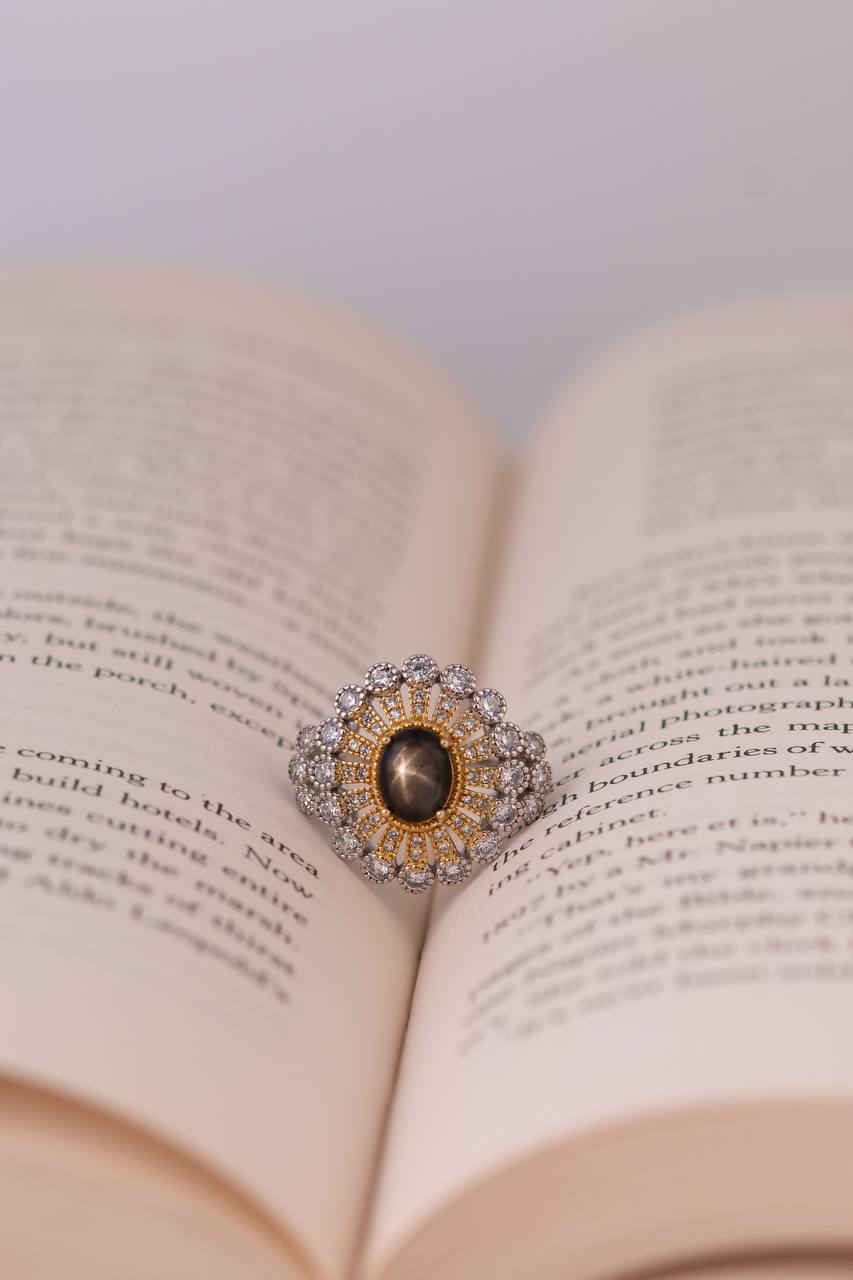 Natural Star Sapphire Women’s Ring – 18K Gold Plated S925 Silver | She is Eclipsa - Yadman Emarati