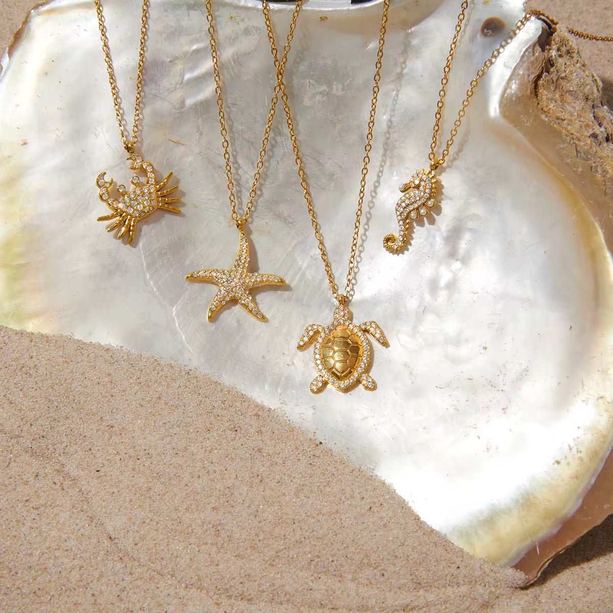 Ocean’s Treasures Nautical Pendant Necklace - 18k Gold PVD Plated Stainless Steel & Waterproof - Yadman UK