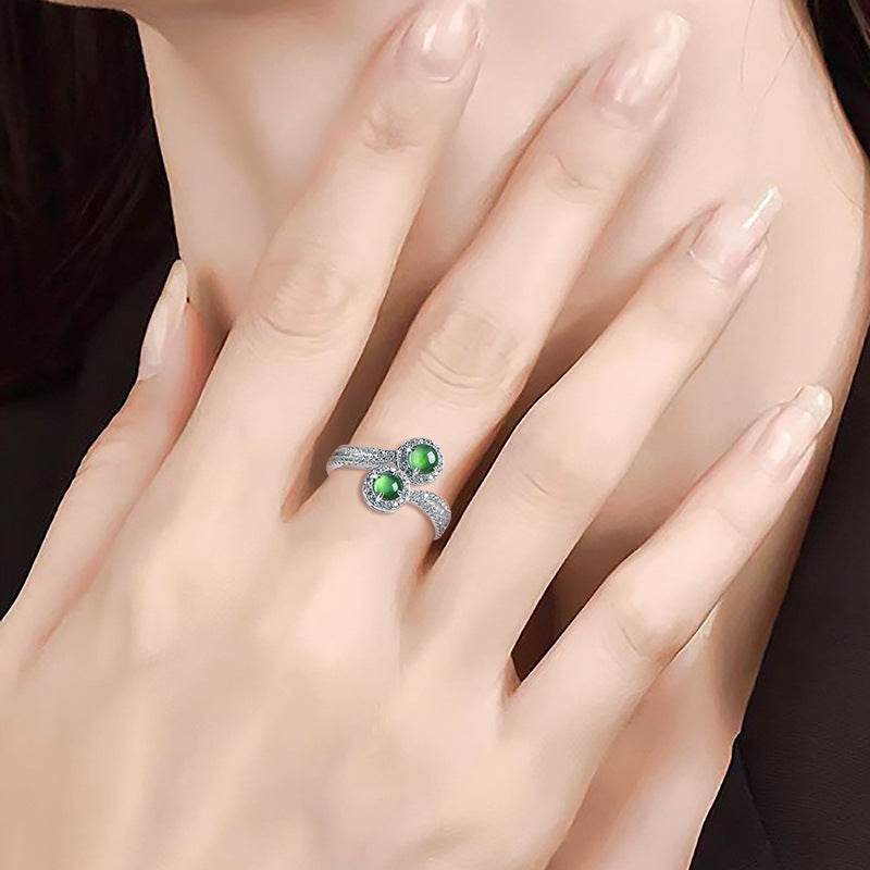 Elegant jade gemstone ring set in platinum-coated 925 silver