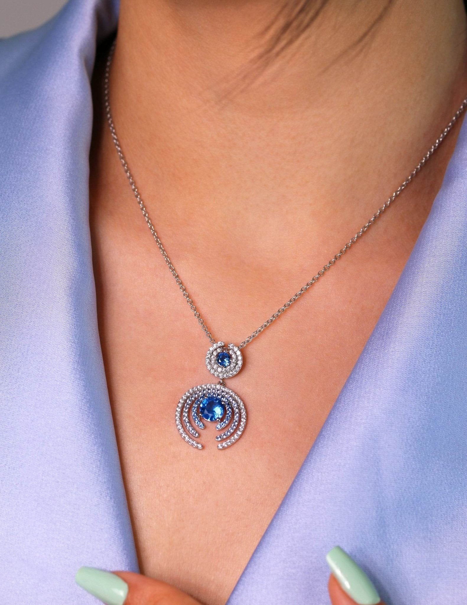  Elegant blue zirconia necklace design